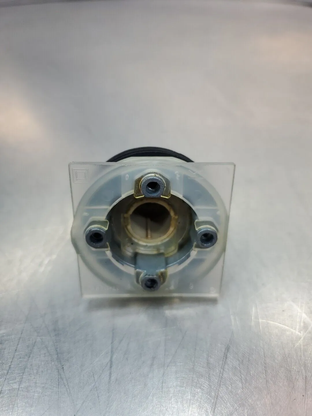 Square D 65097-049-01 Red PushButton Switch. 4E-19