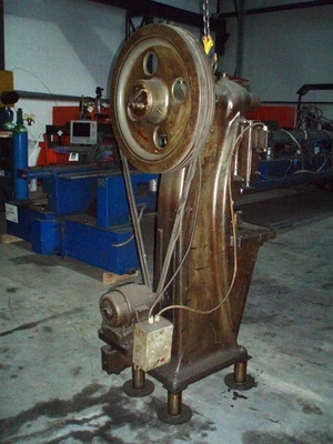 USED SOENEN 25 TON