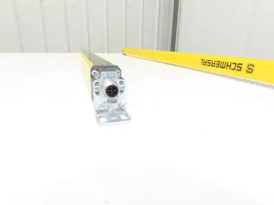 Schmersal SLC440COM-ER-0890-14 Safety Light Curtain Transmitter & Receiver Set