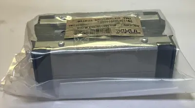 New | in-Stock THK HSR30R1SS Bearings | Surplus Asset Holdings #1201522