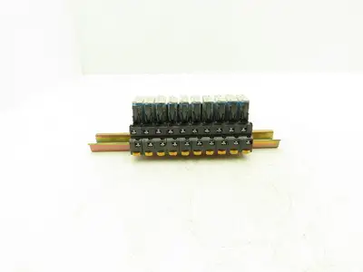 Allen-Bradley 700-HK36Z24 Terminal Block Relay 24V Coil 700-HN 121 Lot of 10