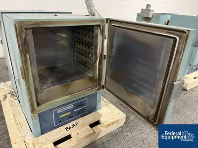 USED Blue M Lindberg/ Blue M Oven, model OV490A-3
