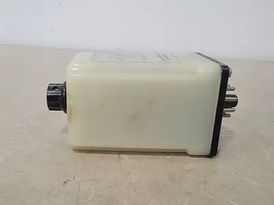 USED AGASTAT 9812B11F