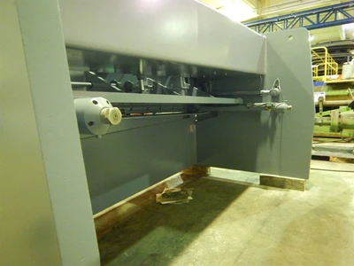USED COLLY 3200 X 16 MM CNC