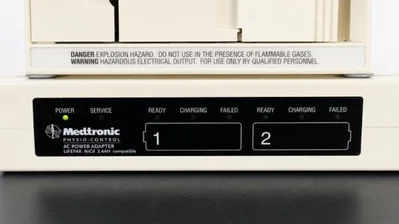 USED MEDTRONIC LIFEPAK 12 BIPHASIC DEFIBRILLATOR/MONITO