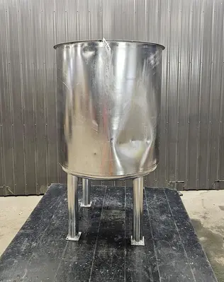 Used 275 Gallon Tank, 304 Stainless Steel