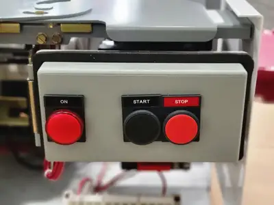 NEW SQUARE D MODEL 6