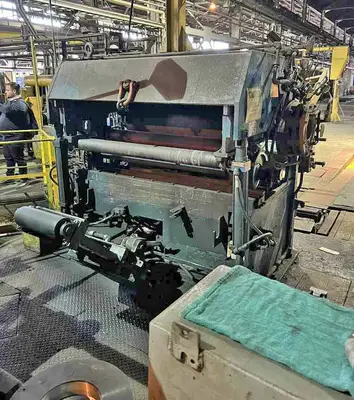 50" x 9.00" x 30,000# Wean Slitting Line