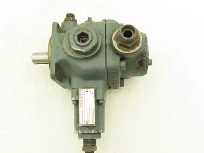 Rexroth Hydronorma 1PV2V5-31/16RE01MC70A1 Hydraulic Pump 4-Bolt 20mm Shaft