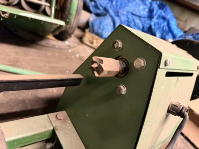 Used CENTRAL MACHINERY 14"X X 40" WOOD LATHE WITH 7" DISC Woodworking Lathes Michigan US | Miedema Asset Management Group #1334060