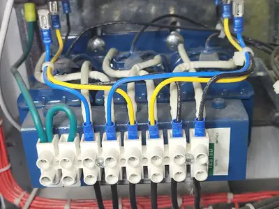 NEW ALLEN-BRADLEY 20BE027A0AYNAND0