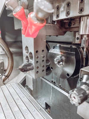 2006 HANWHA XD-20H Swiss Type Automatic Screw Machines | Elevation Machine (7)