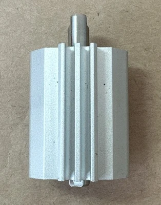 NEW SMC CDQ2WB16-10DCZ