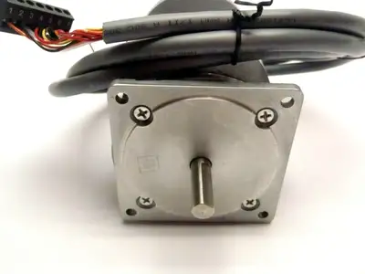 Servo Motor 9.5mm Stem 85mm Bore With Cable 7 Pin Terminal - Used