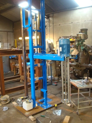200 K Hand/Hydraulic Wall Mounted Hoist