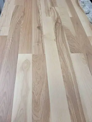 1,217 SF of Quickstep Laminate Flooring - Vanilla Swirl Maple -  LMA