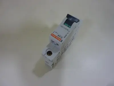 USED MERLIN GERIN 24426