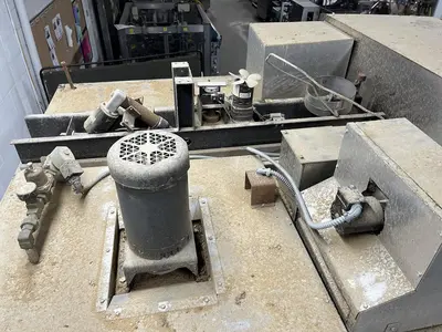 USED 2003 HOBART HBA2G