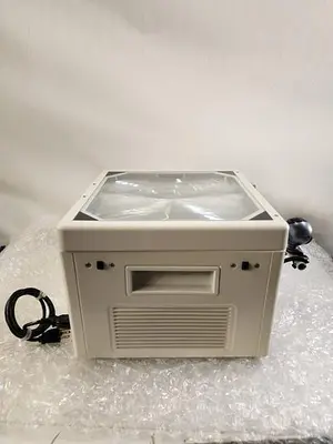 3M 1608 OVERHEAD PROJECTOR