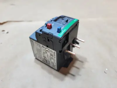 New | in-Stock SCHNEIDER LRD05 Misc Electrical & Power Parts British Columbia CA | Lenmark #1438838