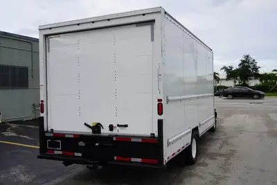 Used 2017 GMC SAVANA G3500 Box trucks Florida US | Truck and Van Outlet #1541709