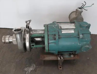 SPC8407  Pump 1.5x 1.5x 5 Triclover centrifugal pump, 1/2 hp, Stainless Steel, xp