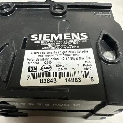 Used SIEMENS Q240 Circuit Breakers | Surplus Asset Holdings #1190168