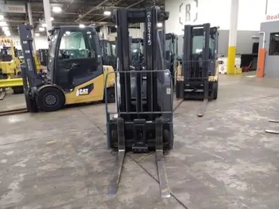 USED 2018 CROWN RC5545-40