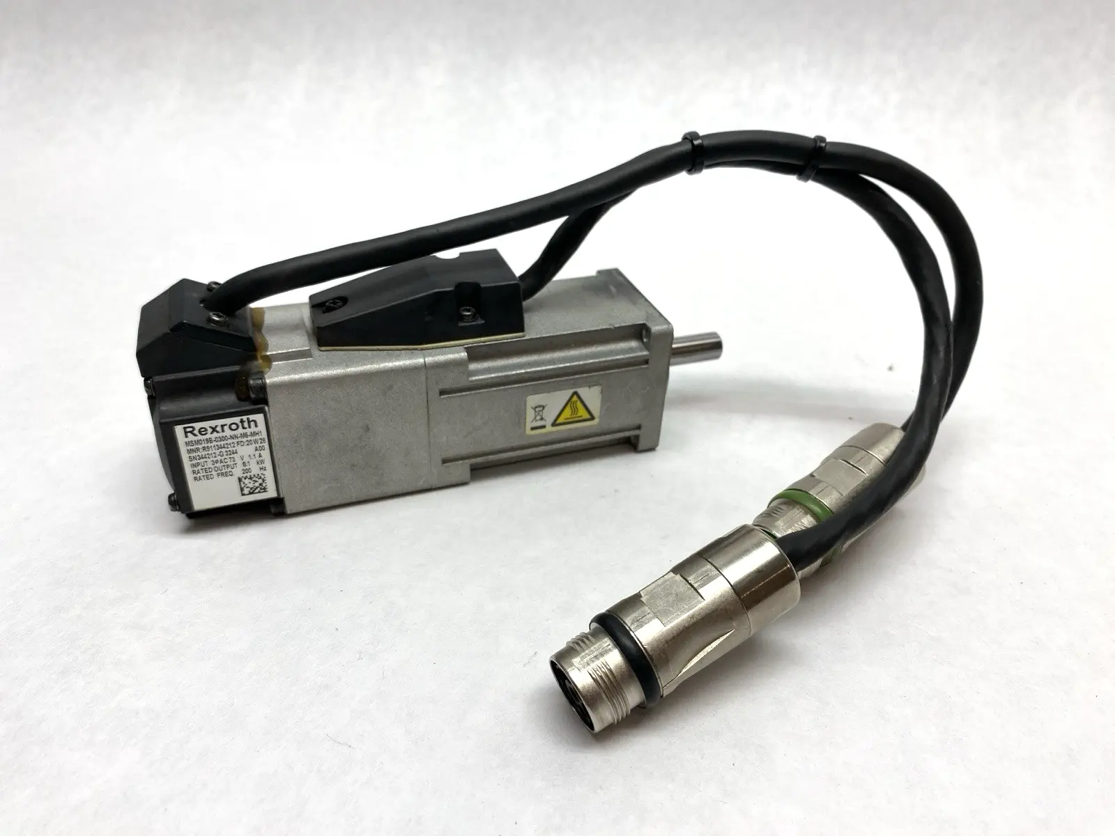 USED REXROTH FD:20 W 28 MSM019B-0300-NN-M5-MH1 SERVO MOTOR