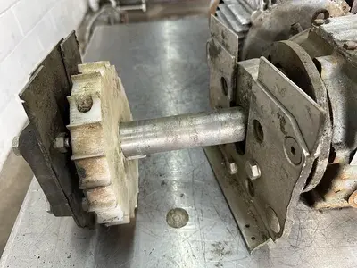 USED SEW-EURODRIVE SAF47DT90S4