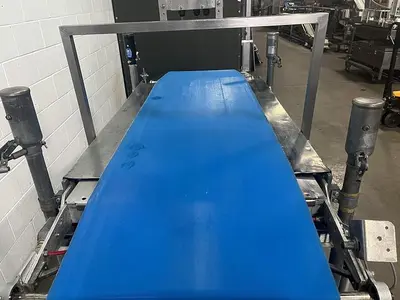 9' Straight Conveyor