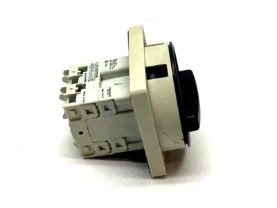 194L-E16-1752 | Allen Bradley  Ser. A Load Switch - Used