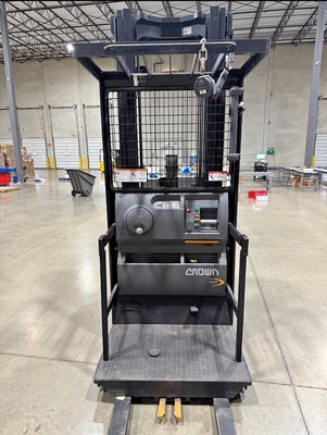 2017 CROWN SP3510-30 Order Picker | Pressroom Solutions LLC (3)