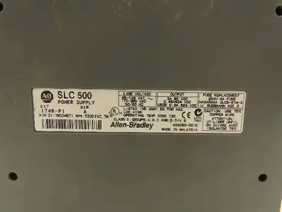 Allen Bradley 1746-A7 Card Rack Chassis 7-Slot SLC-500 Power Supply 1746-P2