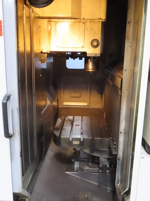 Used DAEWOO DMV-400 Vertical Machining Centers Minnesota US | Machinesused.com #1319516