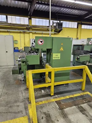 USED 1990 JUNG JF520
