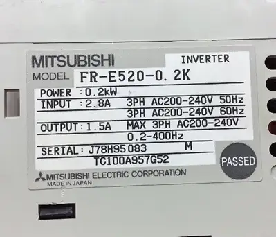 USED Mitsubishi Electric FR-E520-0. 2K