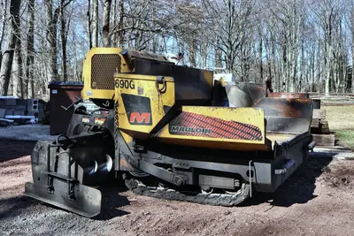Used 2016 MAULDIN 690G Asphalt Pavers Pennsylvania US | Proxy Equipment #1378130