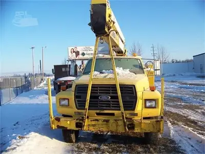Used 1997 HOLAN 830 Bucket (boom) trucks Michigan US | NAS Sales #1557804