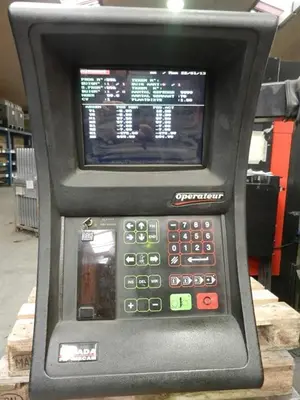 USED AMADA PROMECAM HFBO 80 TON X 2500 MM CNC
