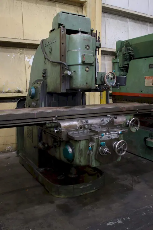 Used CINCINNATI #6 Vertical Mills Ohio US | G-2000, Inc. 10 #178063