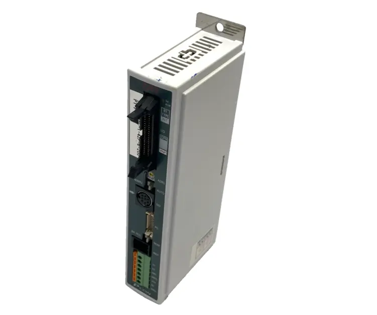 Used IAI RCP2-SA6C-I-42P-6-200-P1-P Motion Controls Michigan US | Maverick Industrial Sales #1392384