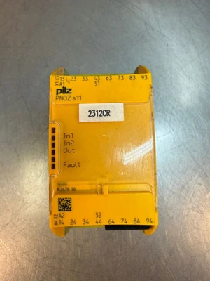 Pilz PNOZ S11 C 24VDC 8n/o 1n/c 751111 (3.5.1)