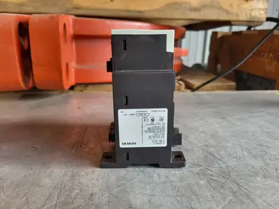 NEW SIEMENS 3UF7103-1AA00-0