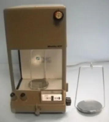 QTY. 1. METTLER INSTRUMENT, METTLER H31 SCALE, S/N...