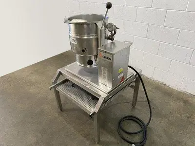 USED 1997 GROEN TDB/7-20