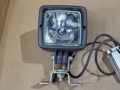 New | in-Stock KOMATSU 93268740 Lighting British Columbia CA | Lenmark #416942