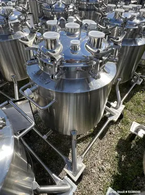 Used 27.2 Gallon Vertical 316L Stainless Steel Tank – Precision Stainless Built