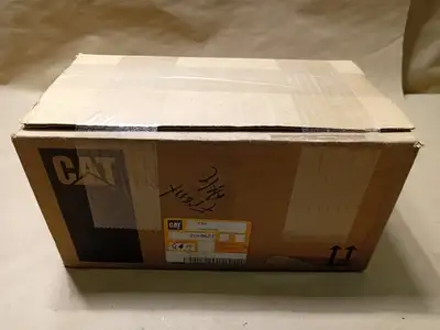 NEW CATERPILLAR 2G-8623