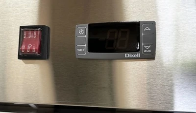 171-0099 28” Stainless Steel 1 Door Self Contained Reach In Freezer